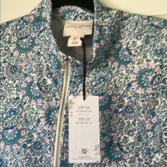 NWT Laura Ashley Rash guard UPF Swim Top Size Large Blue Paisley Boho Print - Picture 2 of 4